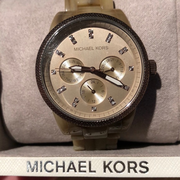 Michael Kors Tortoise Jet Set Watch